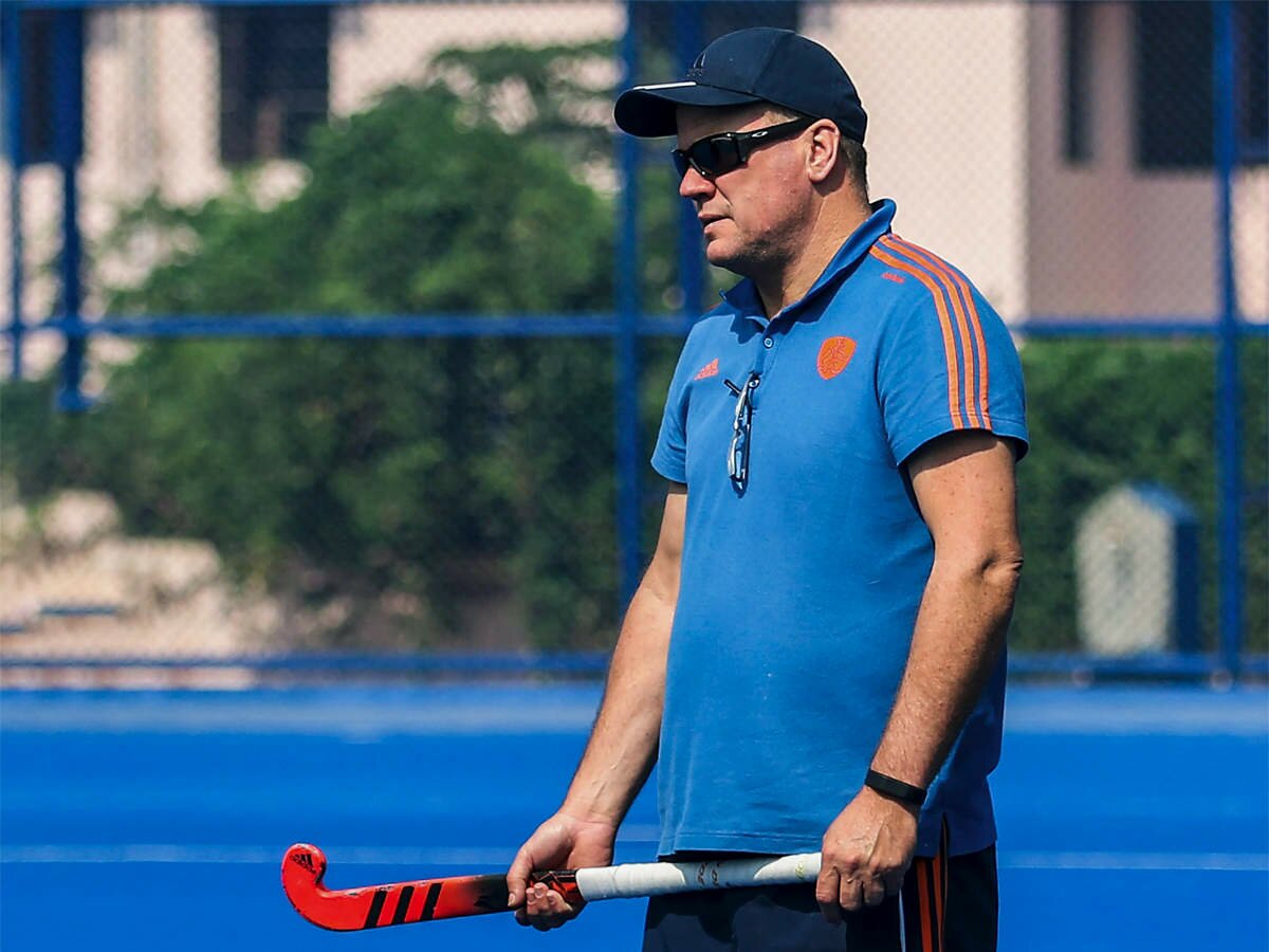 The first day at the office hockey coach Graham Reid asks players to place the team first